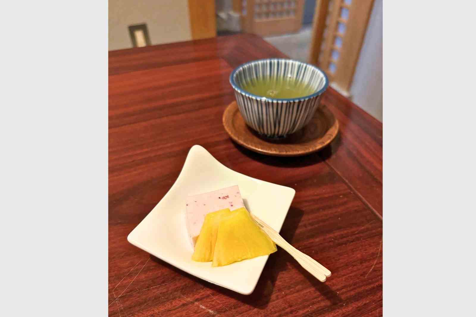 長野県松本市　白骨温泉　冬　泡の湯　朝食