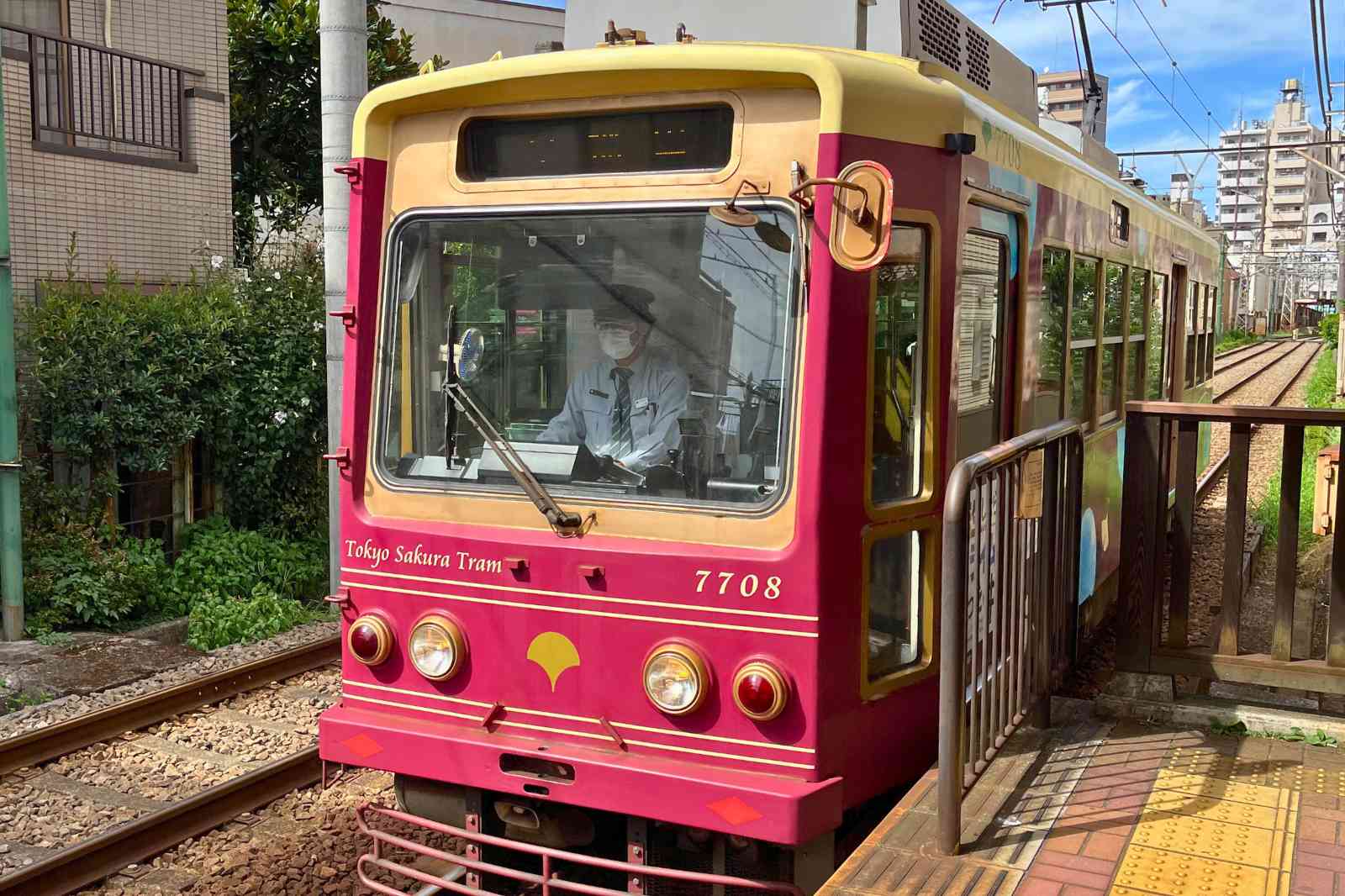路面電車で東京ぶらり旅。ノスタルジックなスポットを発掘！
