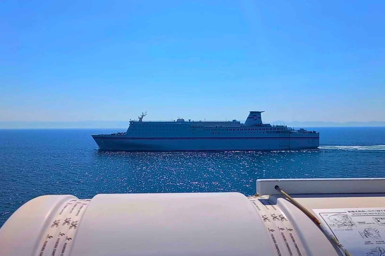 太平洋フェリー　姉妹船　すれ違い