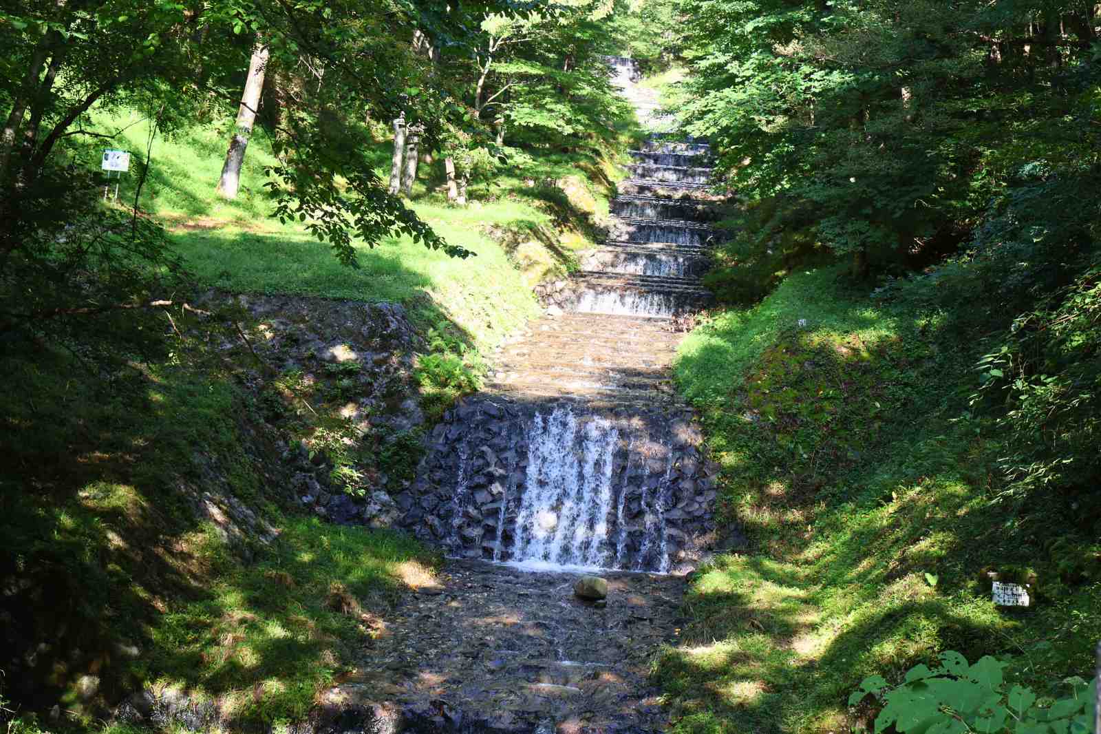 牛伏川フランス式階段工　重要文化財