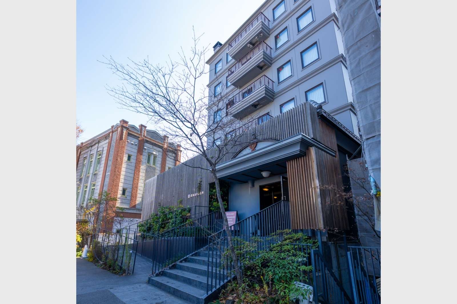 松本ホテル花月の外観