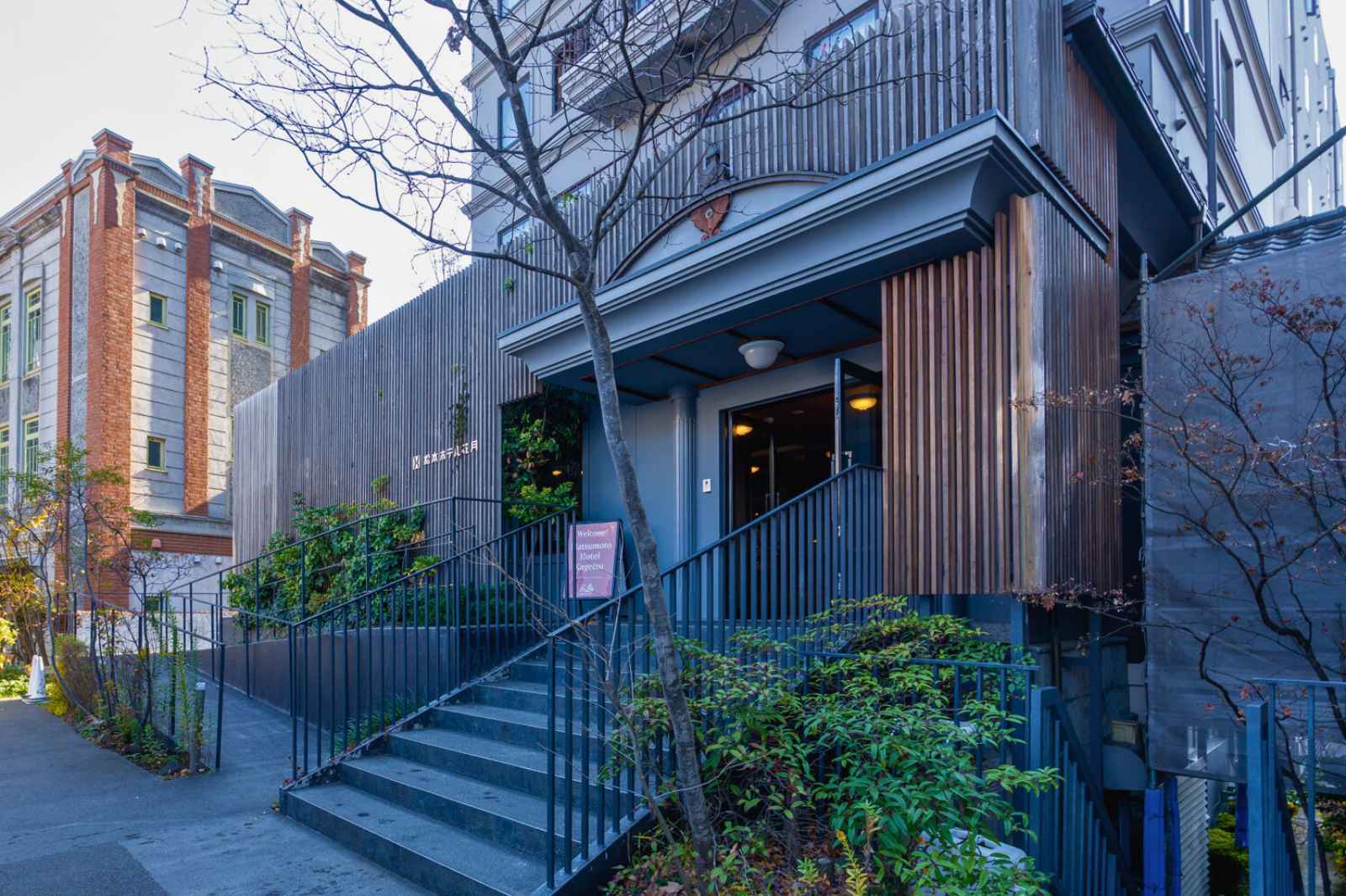 松本ホテル花月の外観