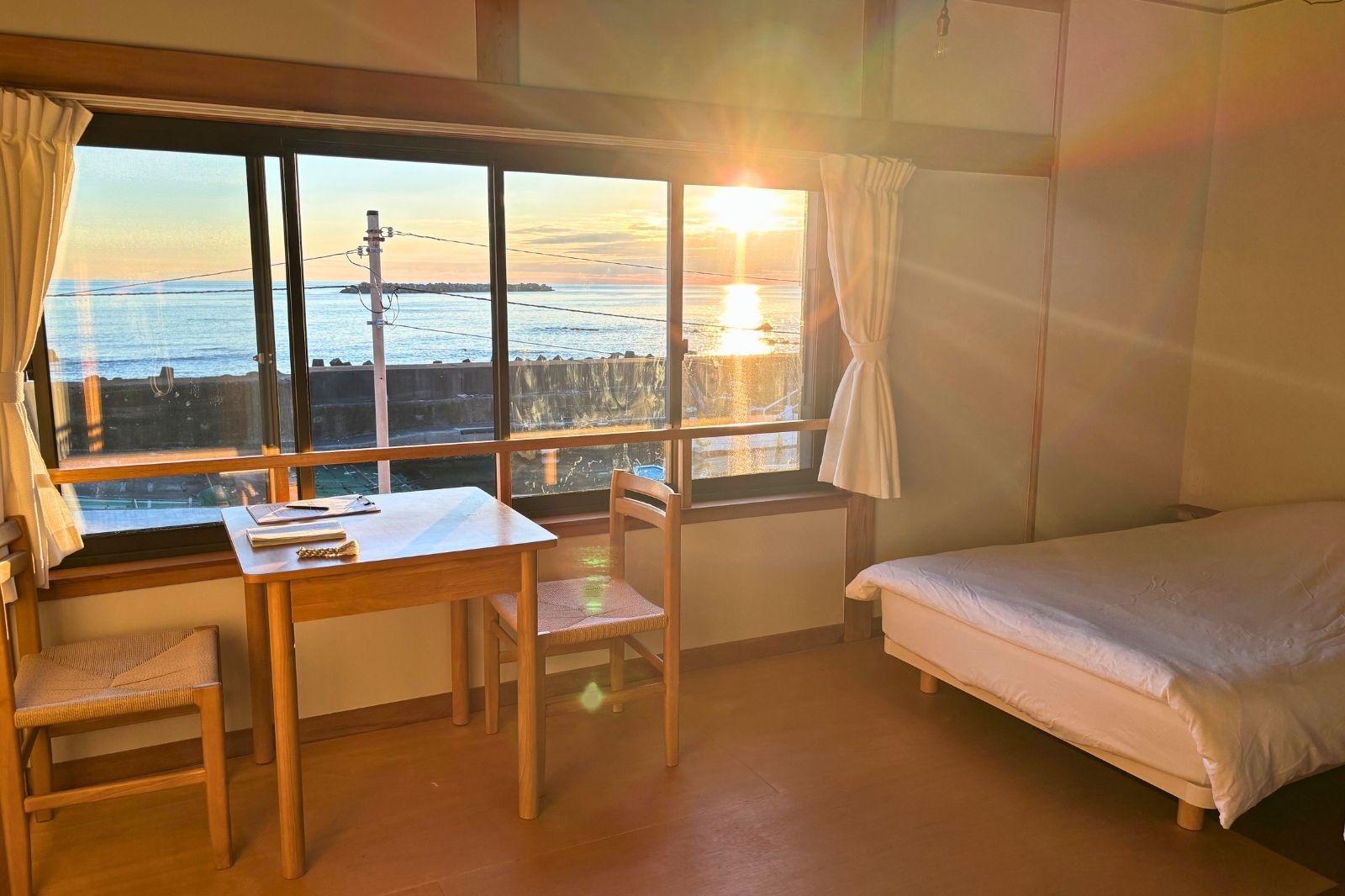 【銚子一人旅】海に沈む夕日をひとり占め！「moyai」宿泊レポート